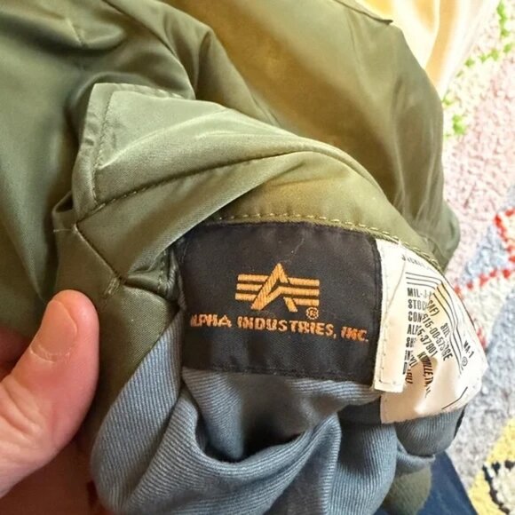 Alpha Industries MA-1 Flyers Jacket (Mil-Spec, Large) – Sage Green - Picture 2 of 6